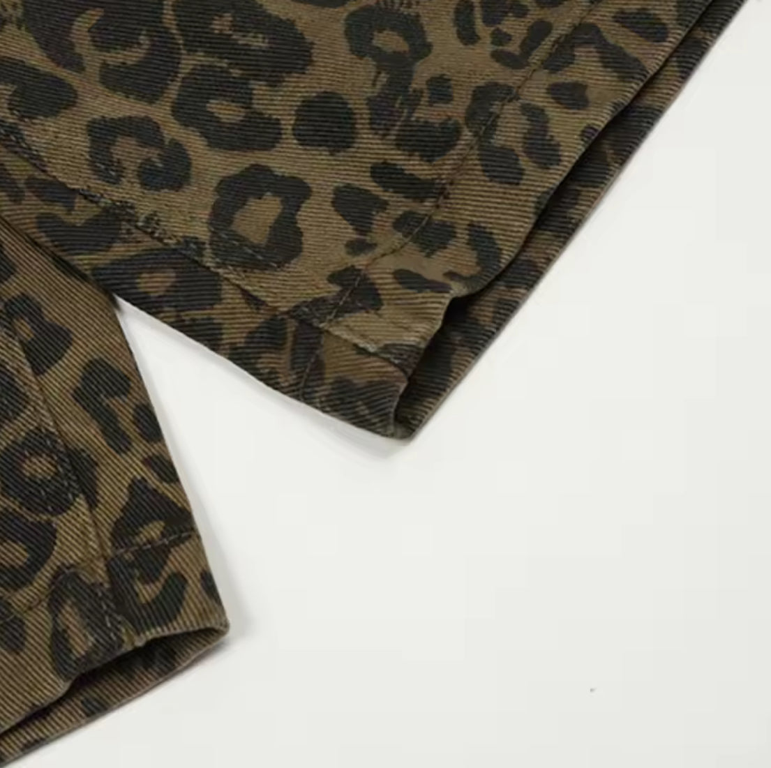 Leopard Jorts