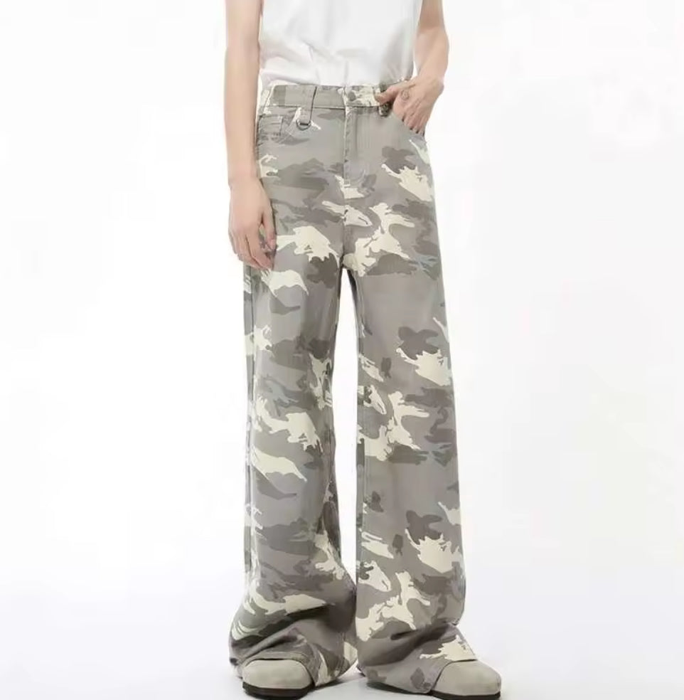 Light Camo Baggy Jeans