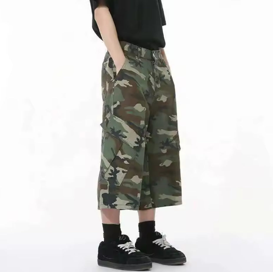 Camo Baggy Jorts