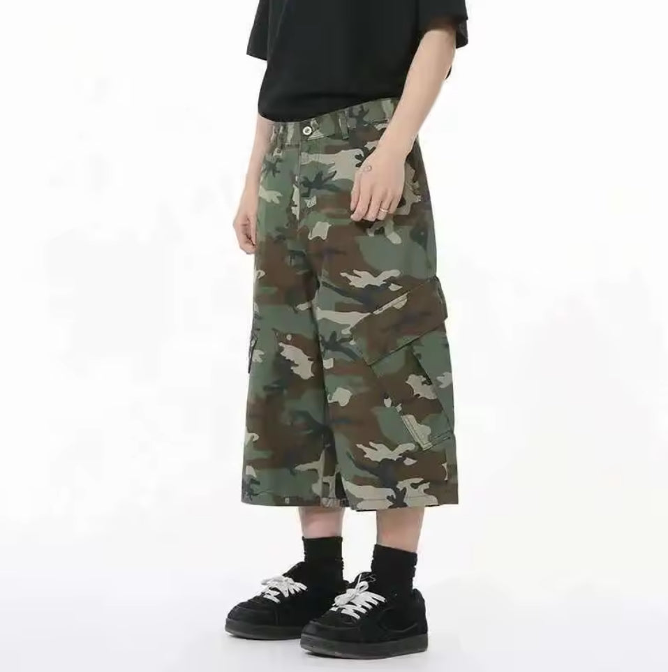 Camo Baggy Jorts