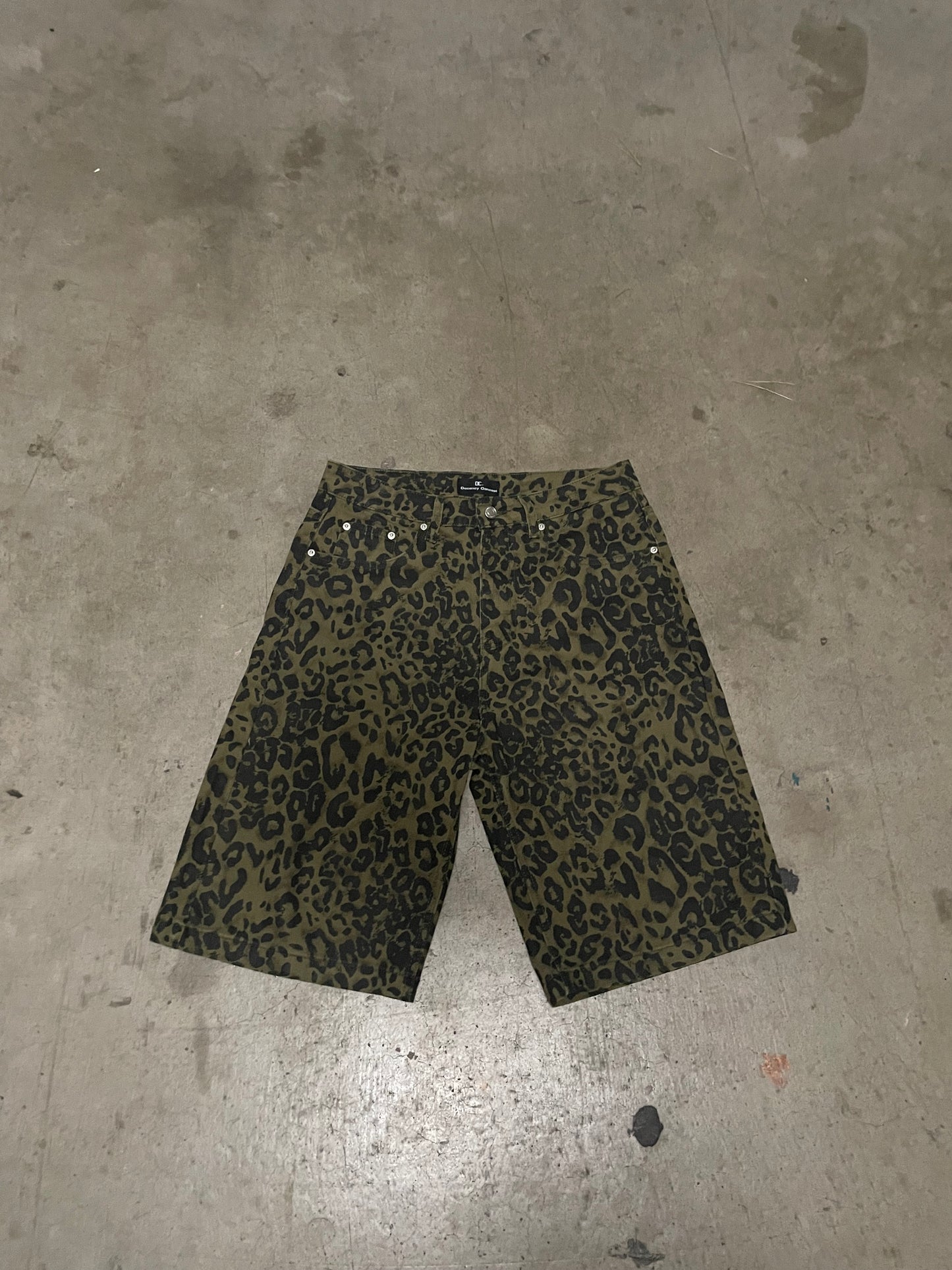 Leopard Jorts